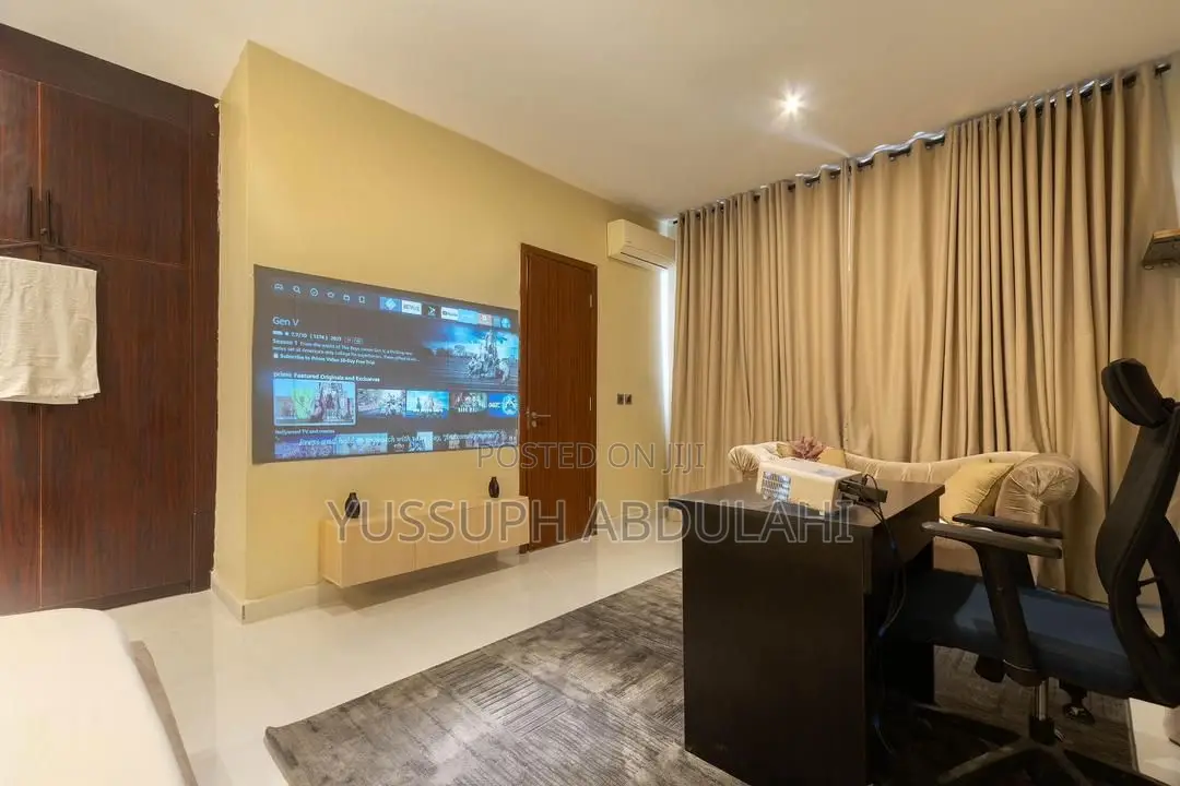 2 Bedrooms Lekki Phase1