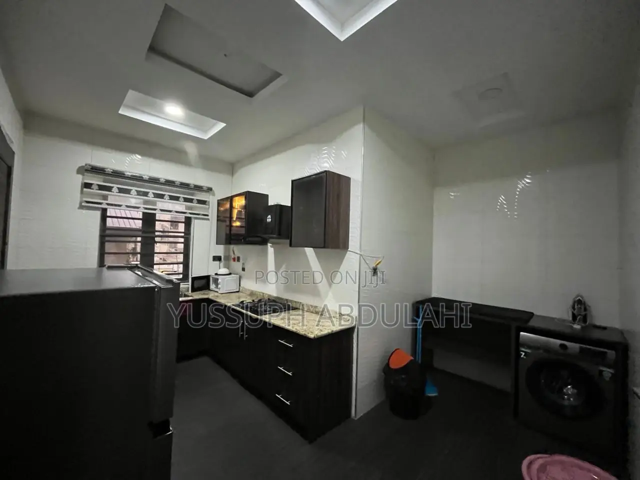 2 Bedrooms Gra Ikeja