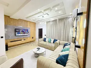 2 Bedrooms Lekki Phase1