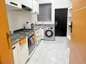 2 Bedrooms Lekki Phase1
