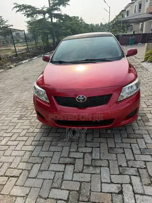 Toyota Corolla 2015 Red