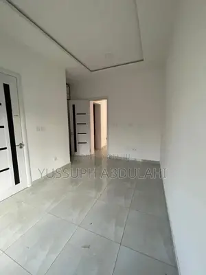 3bdrm Apartment in Lekki for rent