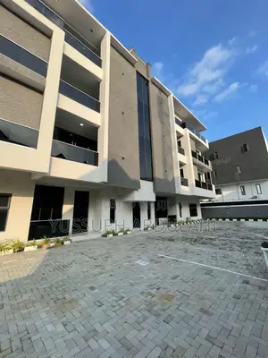 3bdrm Apartment in Lekki for rent