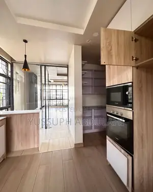 4bdrm Townhouse / Terrace in Lekki Phase1 for rent