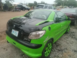 Peugeot 206 2003 Green