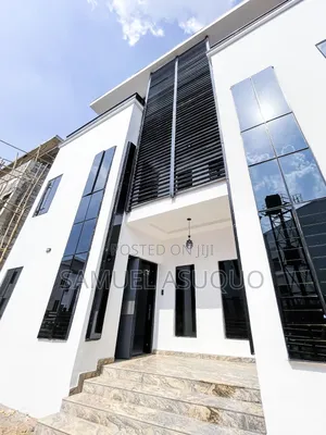 7bdrm Mansion in Guzape District for sale