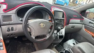 Toyota Sienna XLE AWD 2006 Red