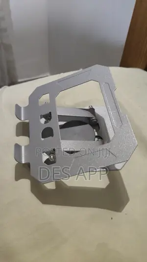Foldable Meta iPad Stand