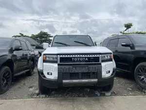 Toyota Land Cruiser Prado 2025 White
