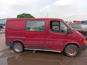Ford Transit 1997 Red