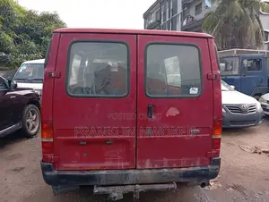 Ford Transit 1997 Red