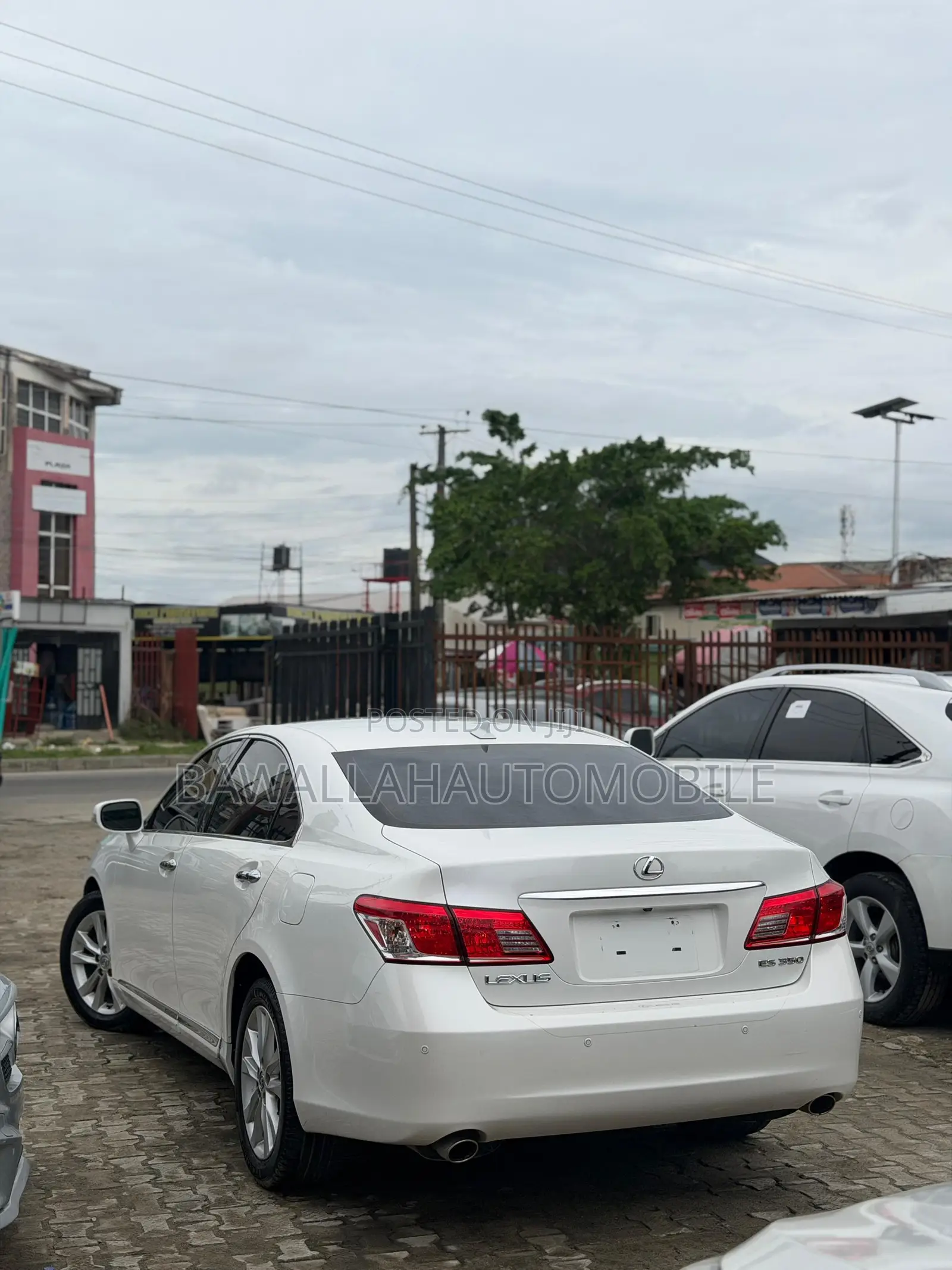 Lexus ES 350 2011 White