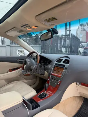 Lexus ES 350 2011 White
