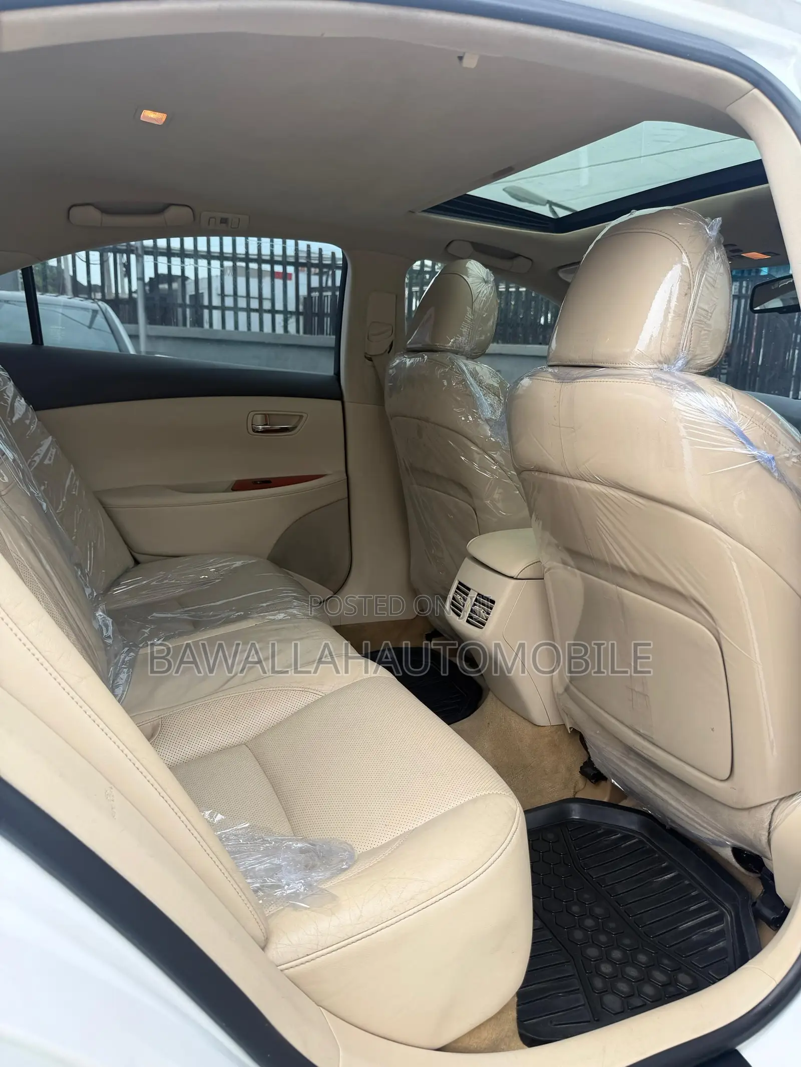 Lexus ES 350 2011 White