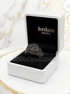 Non Tarnish Men’S Ring