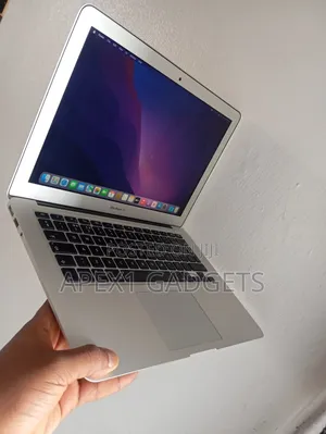 Laptop Apple MacBook 2015 8GB Intel Core i5 SSD 128GB