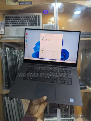Laptop Dell Precision 5540 32GB Intel Core i9 SSD 1T