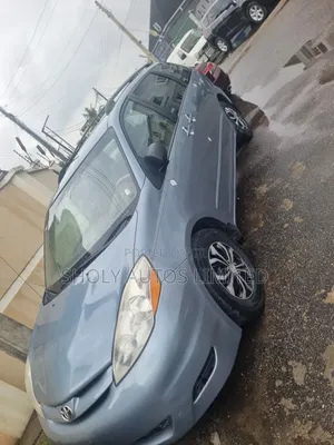 Toyota Sienna 2006 Blue