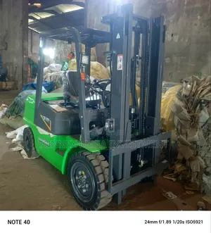 3.5tons Brand New Electric Forklift Available for Sale