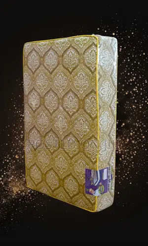 Top Notch Quality 4.5ft X 6fy X 10 Inches Semi Orthopedic Mattress
