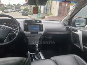 Toyota Land Cruiser Prado 2.8 2019 Gray