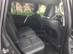 Toyota Land Cruiser Prado 2.8 2019 Gray