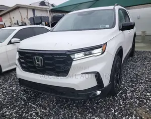 Honda Pilot Black Edition AWD 2025 White