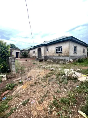 4bdrm Bungalow in Army Estate Kurudu. for sale