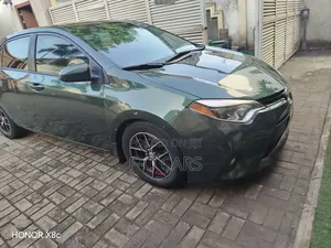 Toyota Corolla 2014 Green