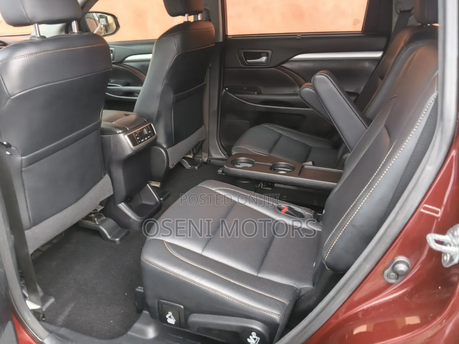 Toyota Highlander 2015 Red