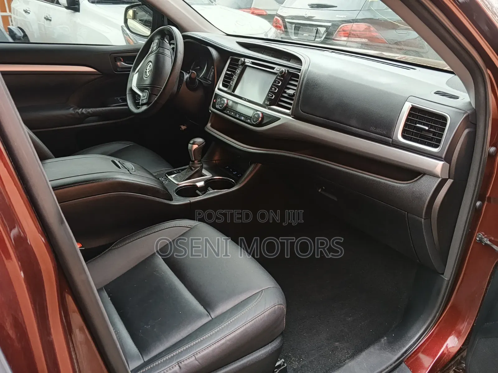 Toyota Highlander 2015 Red