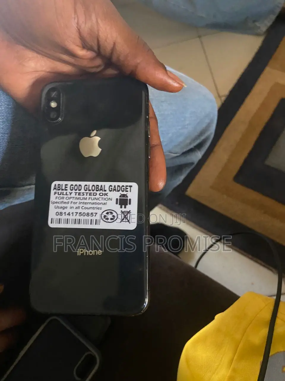 Apple iPhone X 64 GB Black