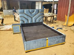 4.5/6 Parded Bedframe