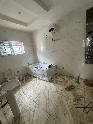 4bdrm Duplex in Olusoji, Akala Express for rent