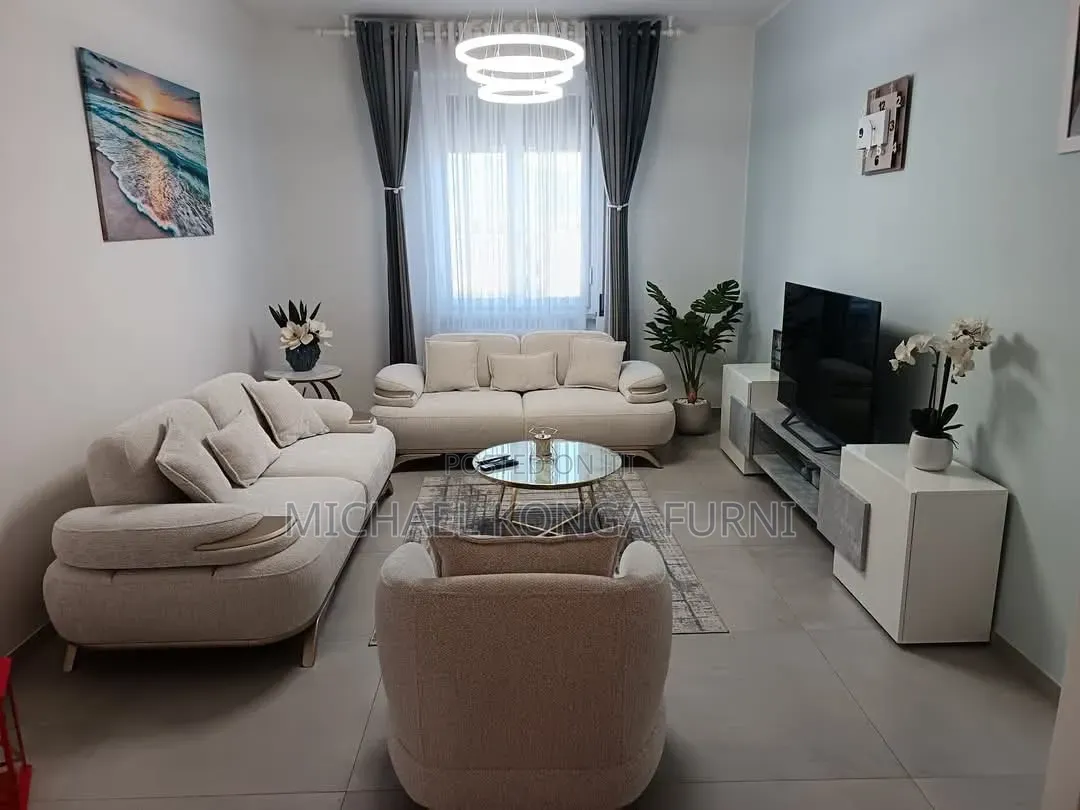 Luxuxious 7 Seater Sofa