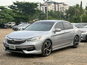 Honda Accord 2017 Silver