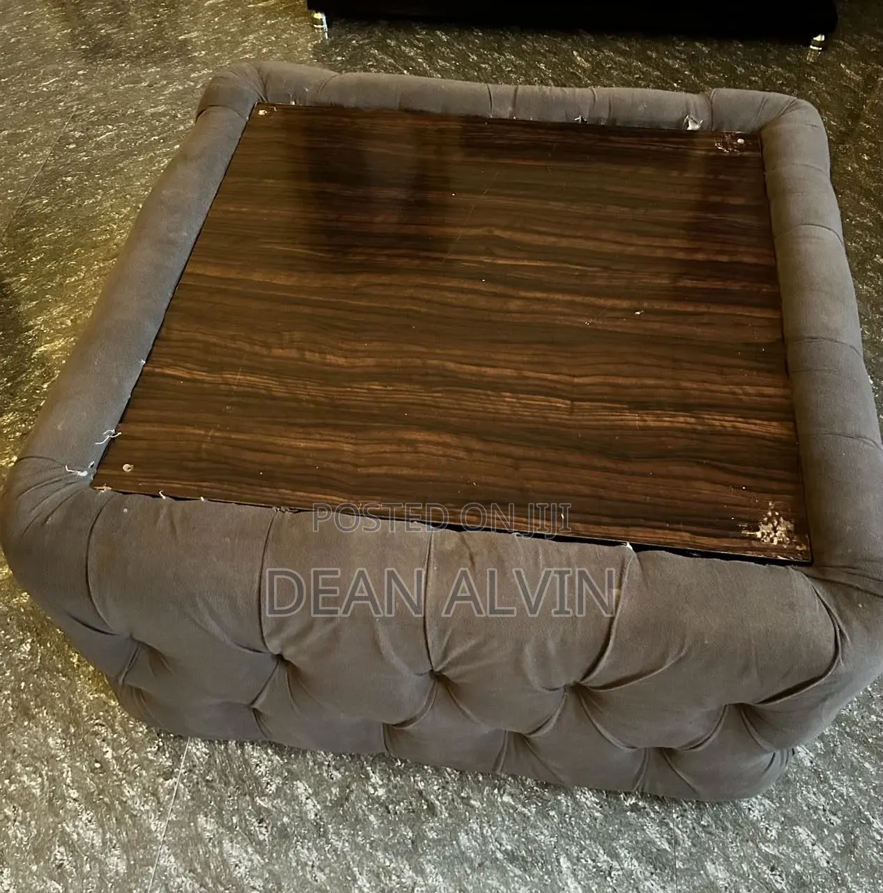 Sofa Set and Centre Table