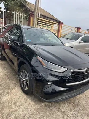 Toyota Highlander 2023 Black