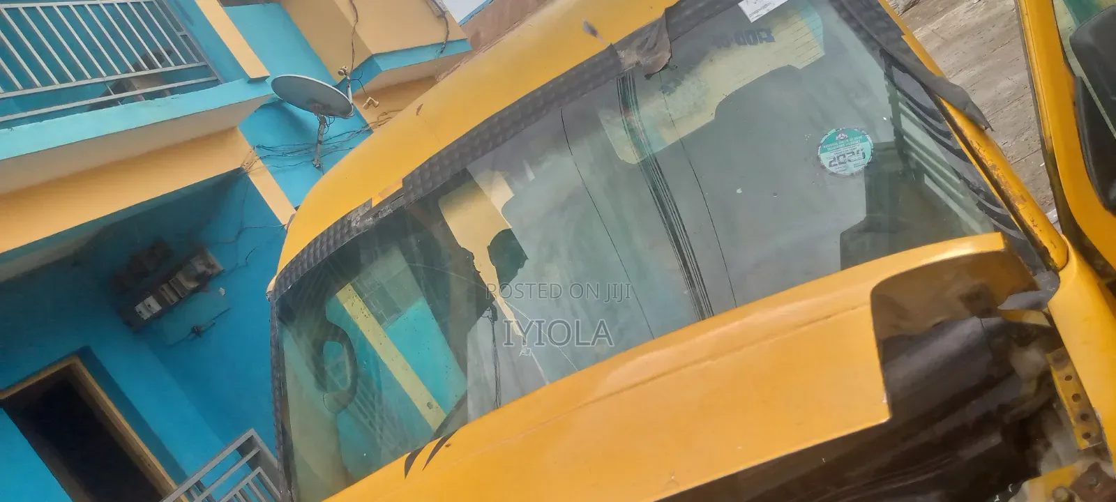 Suzuki Every 2010 Yellow