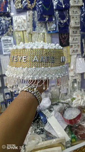 Royal Caps