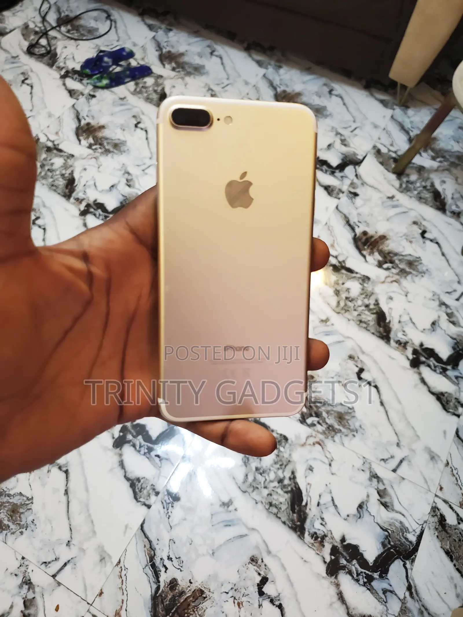 Apple iPhone 7 Plus 128 GB Gold