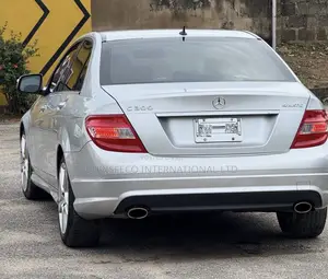 Mercedes-Benz C300 2009 Silver