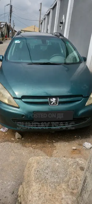 Peugeot 307 SW 2002 Green
