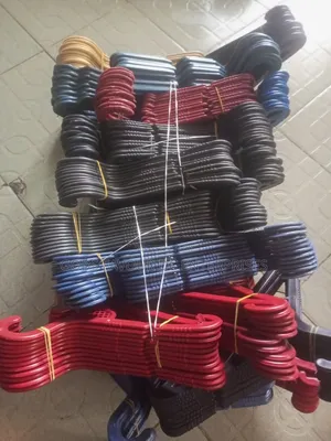 High Quality Cloth Hangers