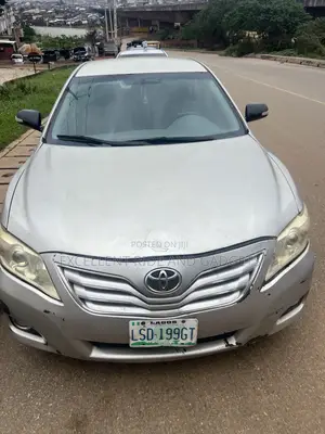 Toyota Camry LE 4dr Sedan (2.4L 4cyl 5A) 2009 Silver