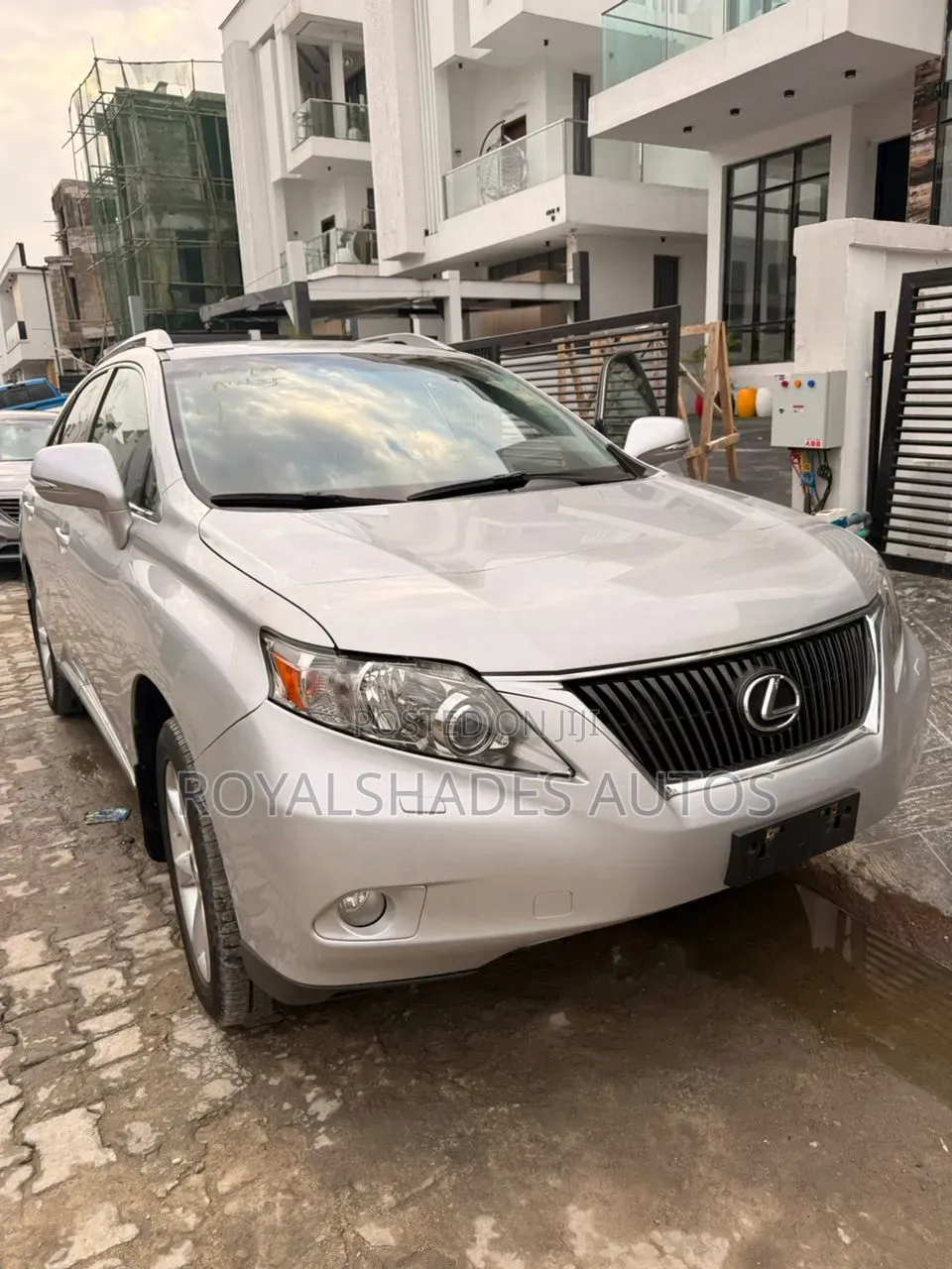 Lexus RX 2011 Silver