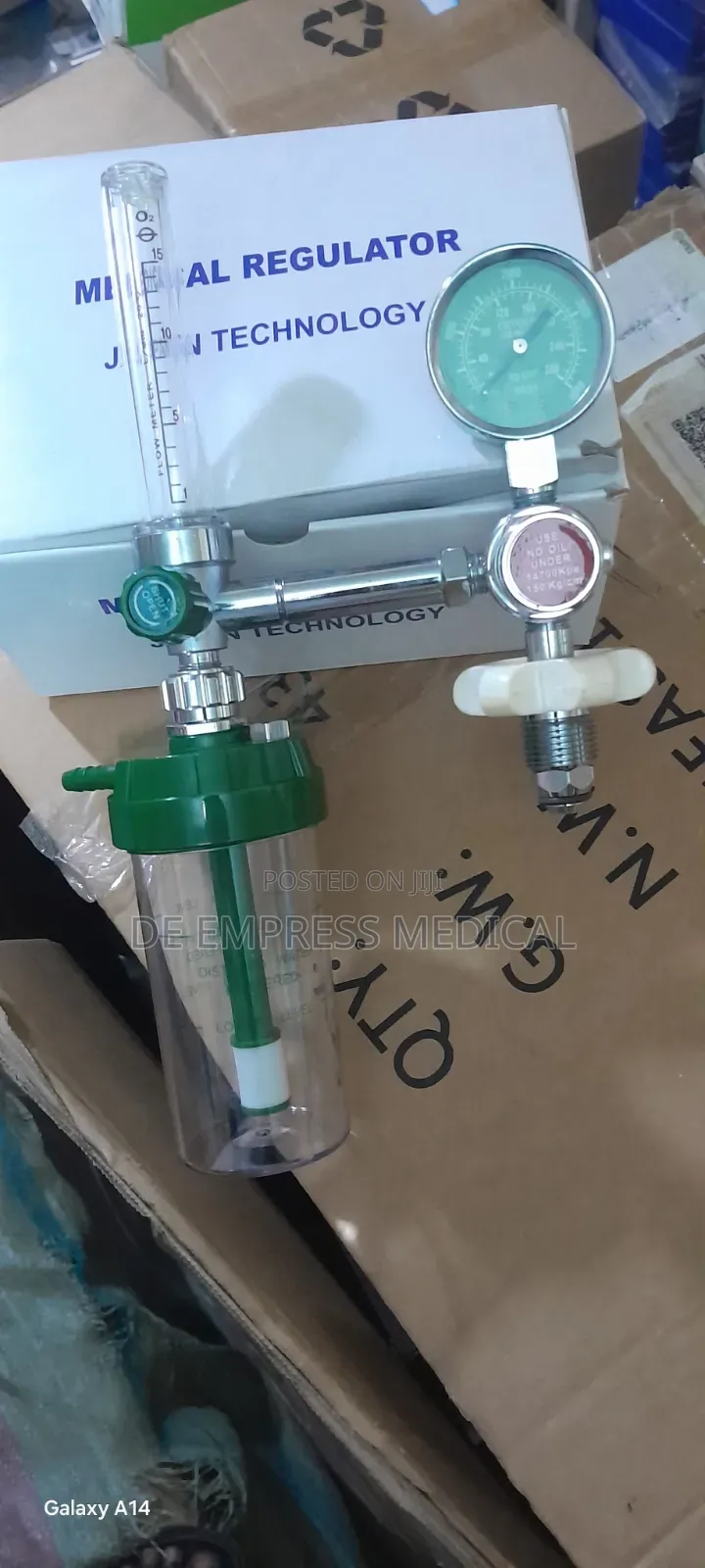 Oxygen Regulator