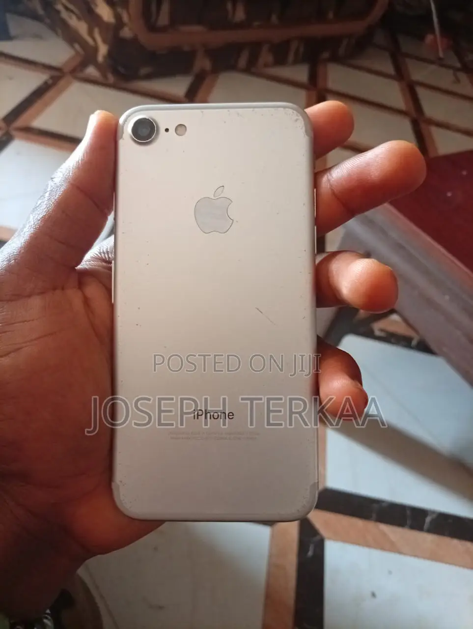 Apple iPhone 7 32 GB Silver