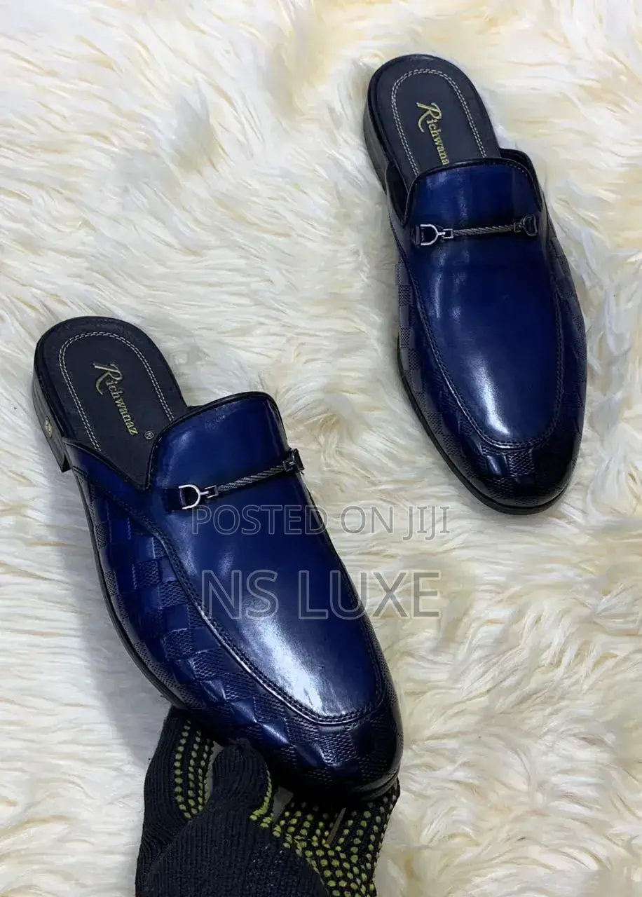 Richwanaz Variants of Half Shoes