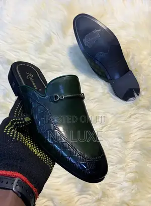 Richwanaz Variants of Half Shoes